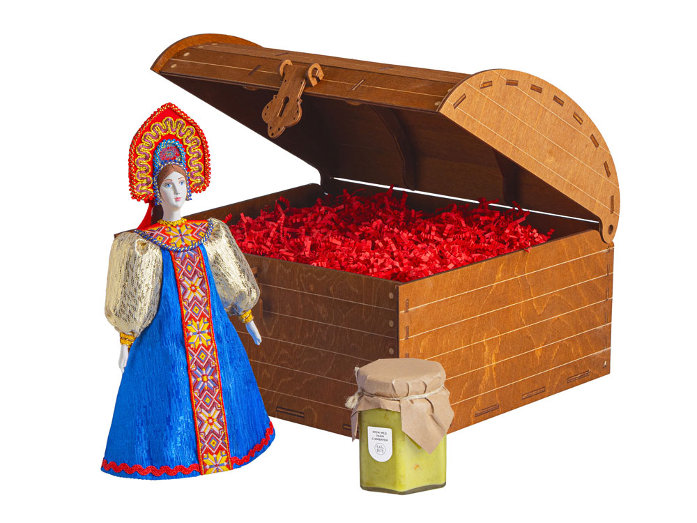 Подарочный набор: кукла фарфоровая, крем-мед, красный
