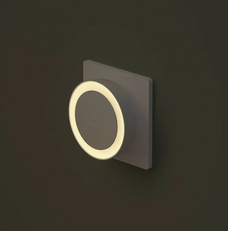 Умный ночник Xiaomi Yeelight LED Round Plug-In Night Light Sensitive EU YLYD11YL 